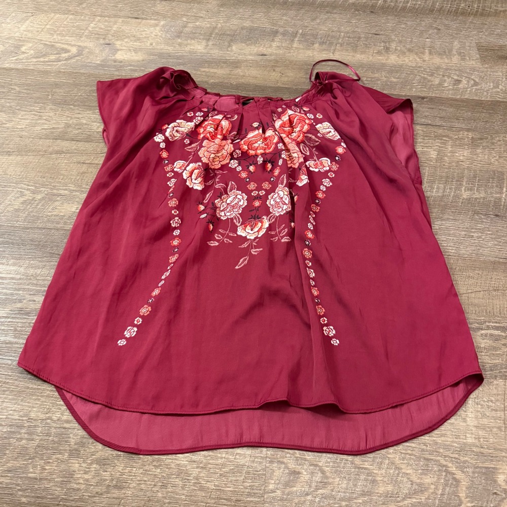 Lauren Conrad Floral Short Sleeve Blouse